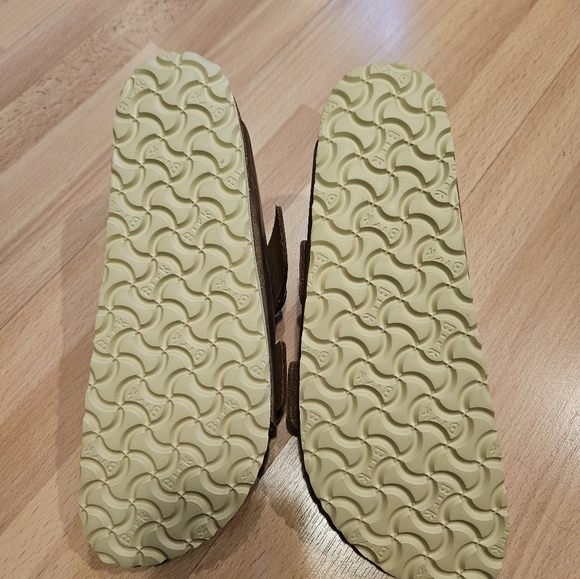 Arizona big buckle oiled leather sandals - Picture 4 of 5